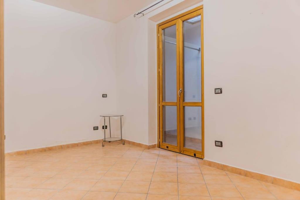 Relax In Nature And Lake Free Parking Luino Exterior foto